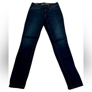 Mid-Rise Skinny Jeans